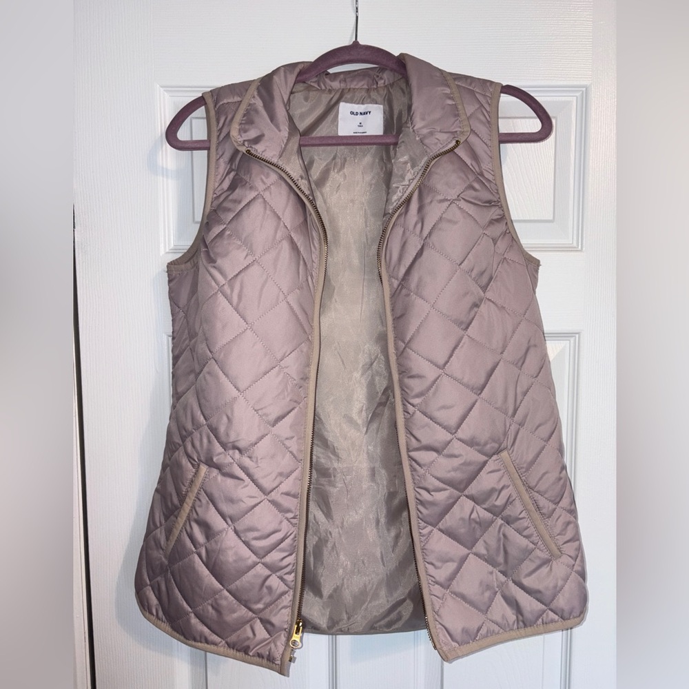Quilted Old Navy Sleeveless Vest - Mauve Pink/ Light Beige